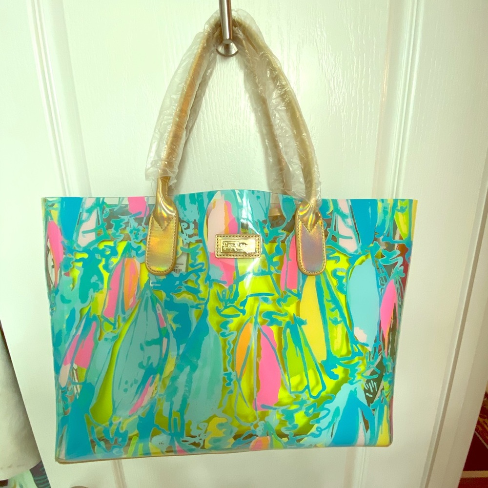 Lilly Pulitzer Breezy Pool Tote
